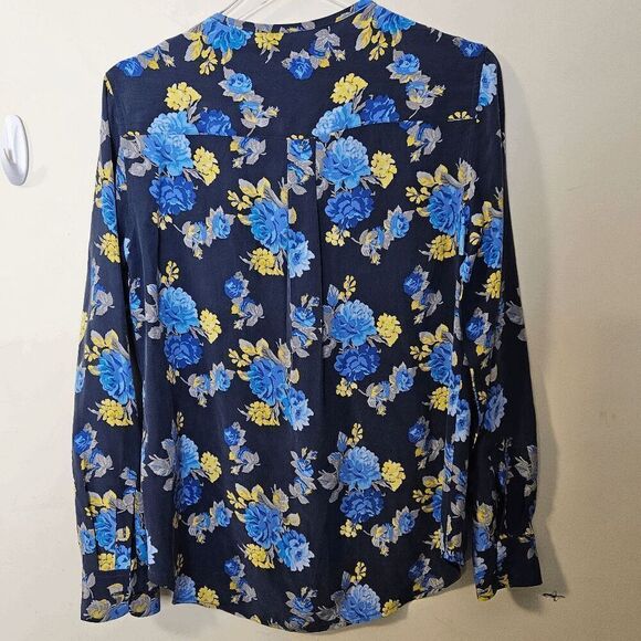Equipment Femme 100% Silk Lynn Floral Peacoat Button Down Shirt Womens Blue Size - Picture 4 of 4